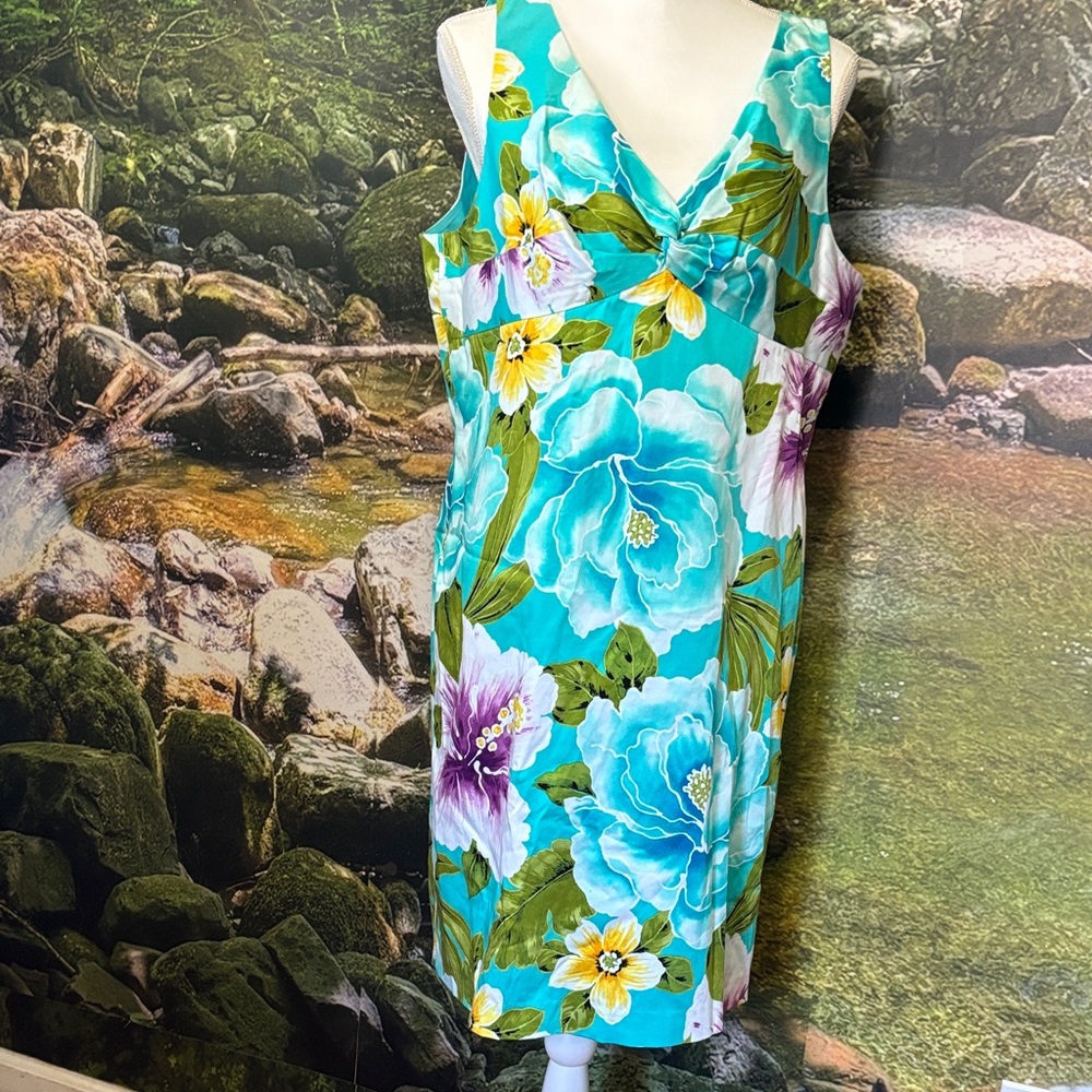 Jones New York Floral Dress in Blue and Green